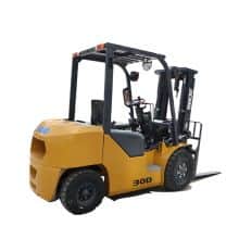XCMG Japan Engine Diesel Forklift 3.0 Ton XCB-T Small  Offroad Four Wheel Drive All Terrain Forklift