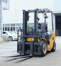XCMG FD15 1.5 ton small mini forklift chinese diesel forklift truck for sale