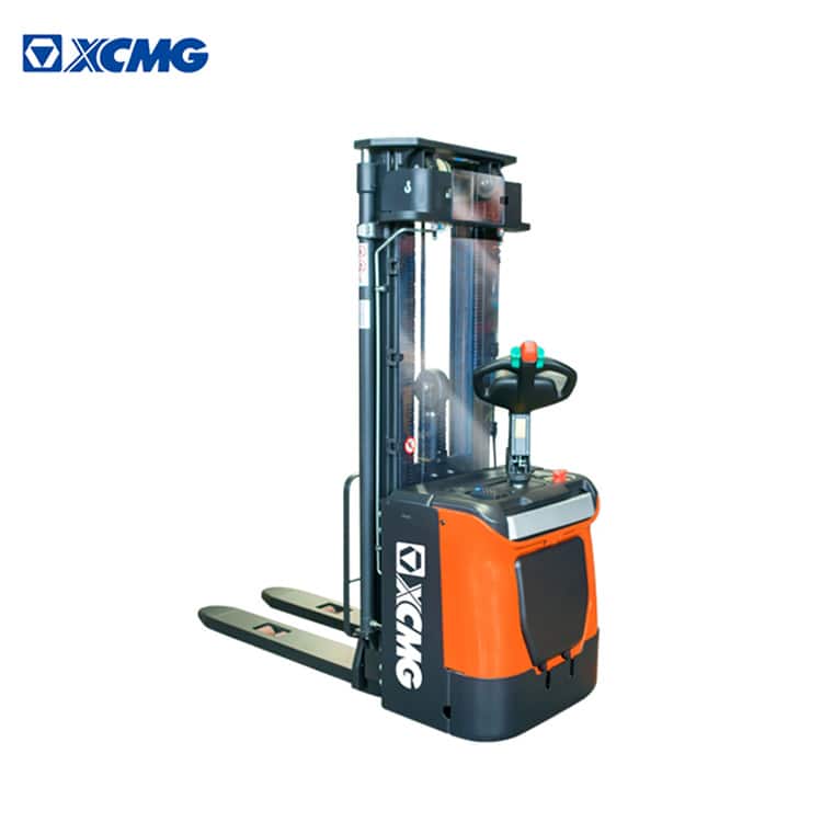 XCMG Hot Sale XCS-P16 1.6ton Self-Lift Forklift Hydraulic Stacking Truck Electric Reach Stacker