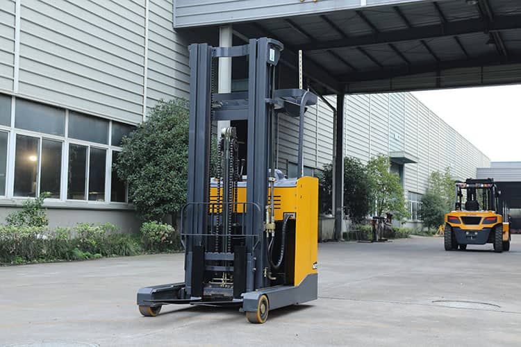 XCMG Hot Sale 1.5ton 2ton Semi Electric Straddle Stacker Forklift Double Deep Reach Truck 18 Meter