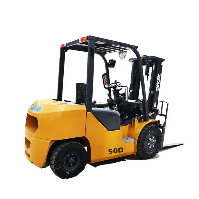 XCMG Hot Sale XCB-D50 5t Japanese Diesel Engine Forklift Battery Hydraulic Stacking Truck