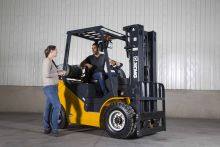 XCMG OEM 3.5 Ton Tons Diesel Hydraulic Piggyback Forklift Manufacturer Forklift