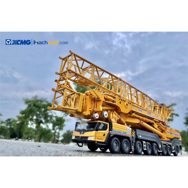 XCMG 1:50 XCA1200 Crane Model Alloy Diecast Model Heavy Equipment Model for sale