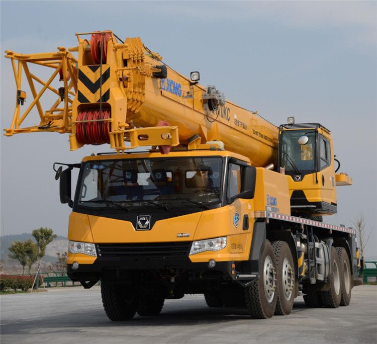 XCMG Manufacturer QY70KC China Brand New 70 Ton Mobile Truck Crane