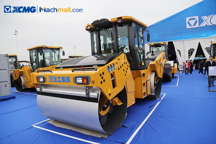 XCMG double drum vibration roller 13 ton XD133 with pdf catalog for sale