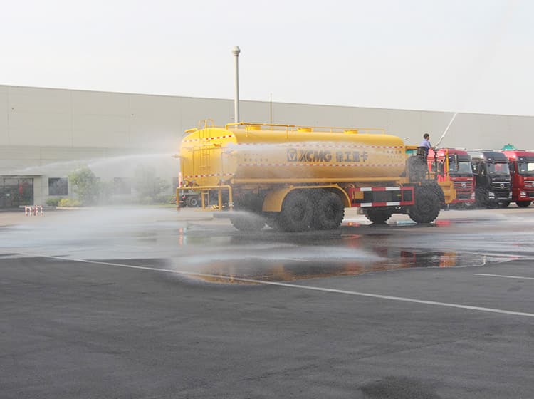XCMG Official NXG5650DTS 40m3 Water Tank truck for sale