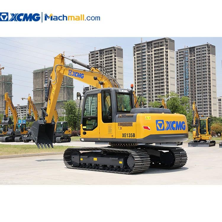 XCMG Official Chinese 13 tons Excavator XE135B