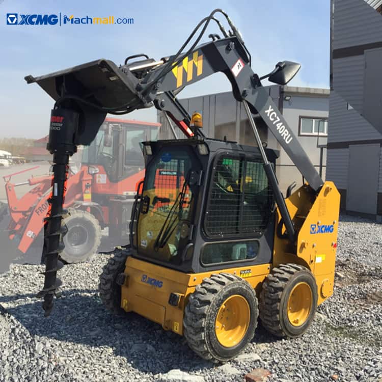 XCMG small skid steer loader with breaker XC740K price