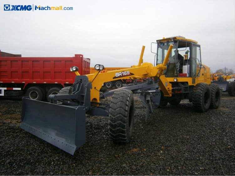 XCMG road equipment 165hp motor grader with Cummins Engine GR165 for sale