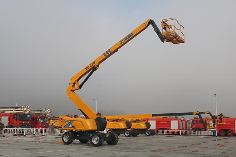XCMG XGA26 Manlift 26M Articulated Boom Lift Aerial Work Platform For Sale