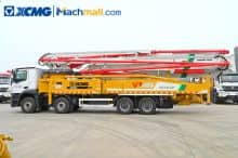 XCMG cement concrete pumps truck with Benz chassis HB67V price