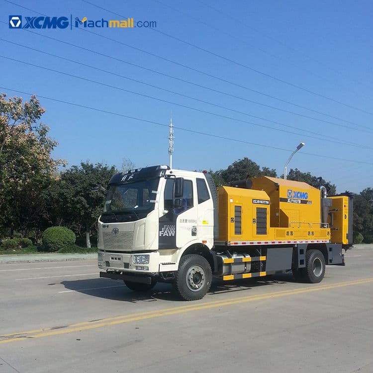 XCMG 4×2 road maintenance vehicle XLY103TB for sale