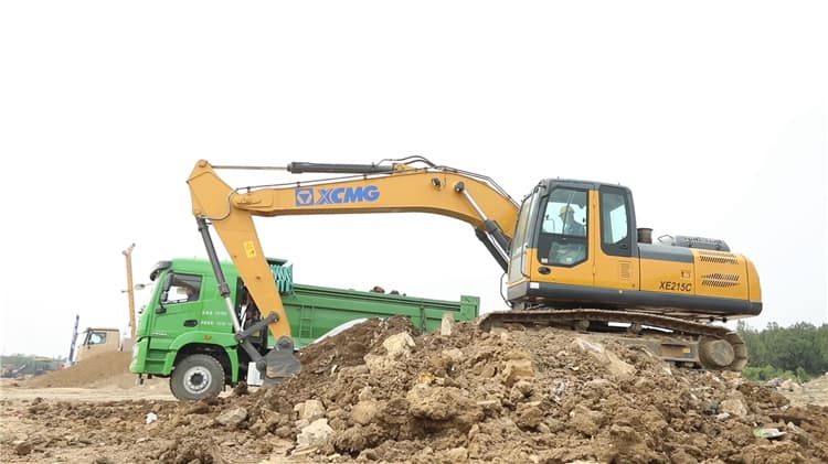 XCMG 20 ton XE215C Crawler Excavator