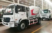 XCMG Official G04K Chinese 4m3 Mini Ready Mix Concrete Trucks for Sale