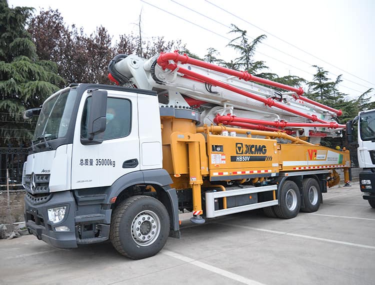 XCMG Schwing concrete pump truck HB50V China new 50m concrete truck with benz chassis price