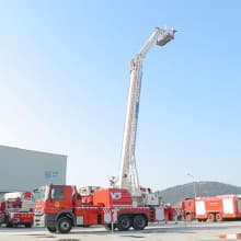 XCMG 34m small fire truck DG34M2 China multifunction aerial platform fire truck for sale