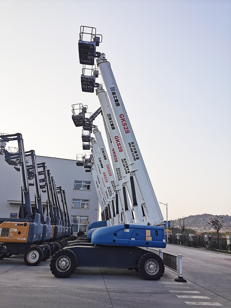 XCMG official 28m cheap telescopic boom lift GKS28 stock discount lift table equipment on sale