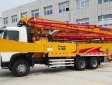 XCMG official 30m concrete pump truck HB30K China mini small truck mounted concrete pump truck price