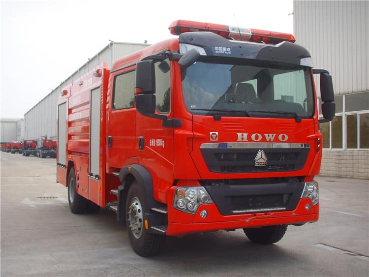 XCMG Official Fire Truck 8 ton water tank fire truck SG80F2 new fire fighter truck price for sale