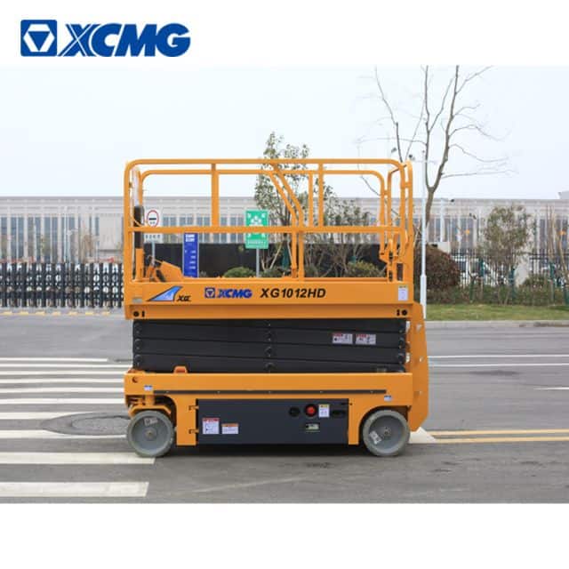 XCMG official 10m hydraulic scissor lift XG1012HD aerial vertical working platform lift for sale