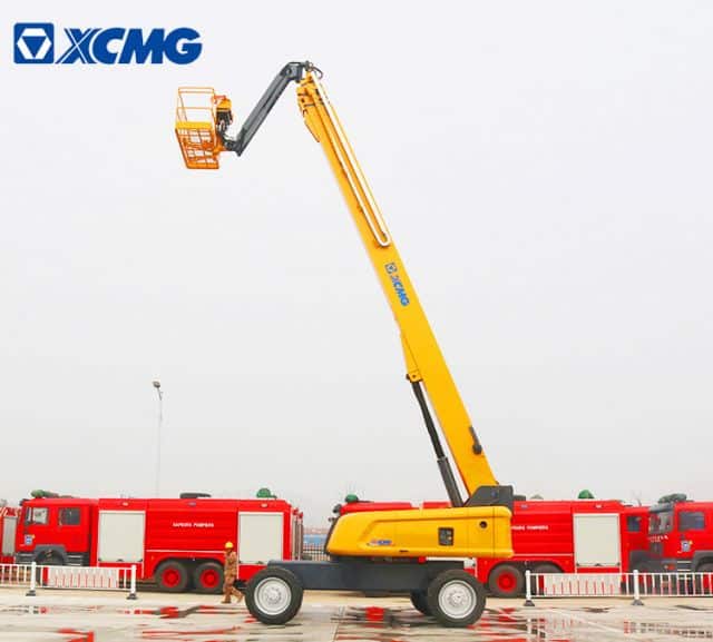 XCMG official 58m height mobile self-propelled telescopic boom lift XGS58 China man lift for sale