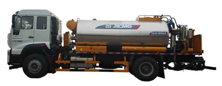XCMG 8m3 XLS803 intelligent asphalt distributor trailer truck price