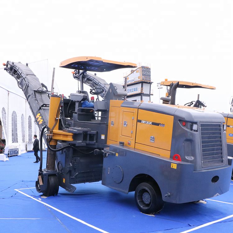 XCMG road milling machine XM1303K 1.3m road cold planer construction road milling machine for
