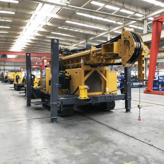 XCMG official 600m truck mounted deep water well drilling rig XSL6/320 for sale