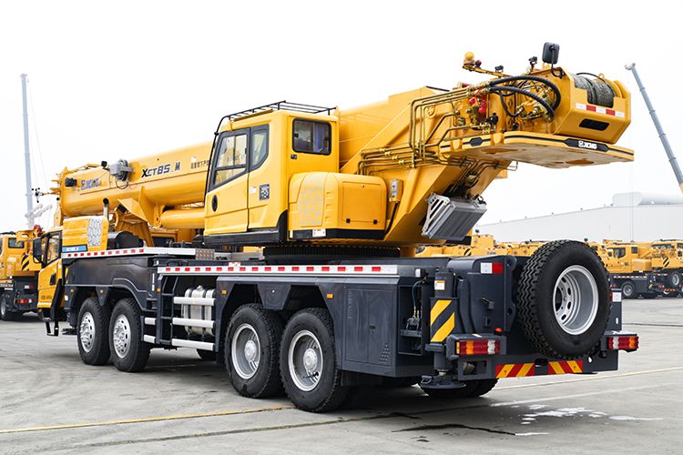 XCMG official 85 ton crane truck XCT85_M China new mobile cranes