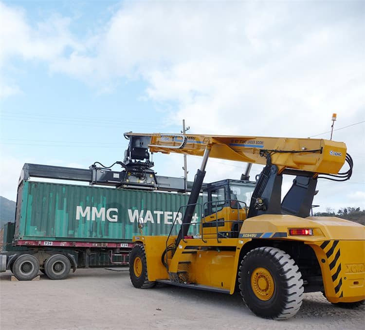XCMG official reach stacker XCS45U China new 45 ton stacker reach for containers reach stacker price