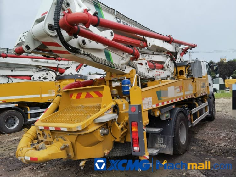 China XCMG 37m Used Concrete Pump Truck HB37 For Sale