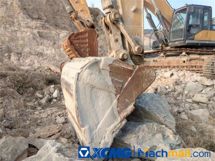 XCMG 22t XE225DK 2019 Used Excavator Machine For Sale
