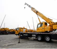 XCMG brand 5-section telescopic boom crane XCT25L5_Y 25 ton mobile truck crane