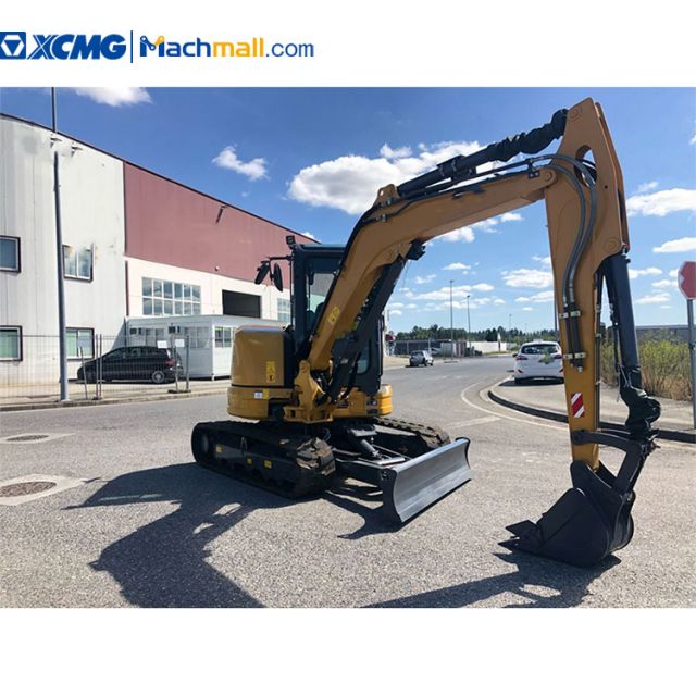 XCMG China Mini 5 Ton Crawler Excavator XE55U with Tools for Sale