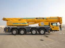 China Famous Brand XCA100_M Rated Lifting 60m Full Extended Boom All Terrain Crane 100 Ton