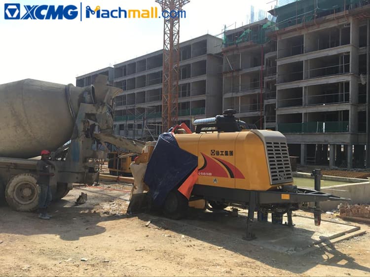 China XCMG trailer mounted concrete pump HBT5008K 82kw construction machine for sale
