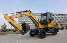 XCMG Official XE60WA 6 ton wheel excavator for sale