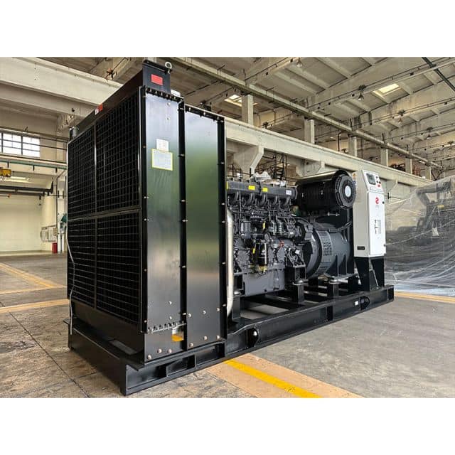 XCMG Official 825KVA XCMG825 Silent Type diesel power generator for sale