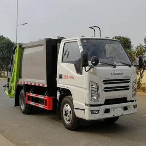 Chengli Group Transportation of sanitation garba Compressed garbage APG3550500 8 rounds diesel truck