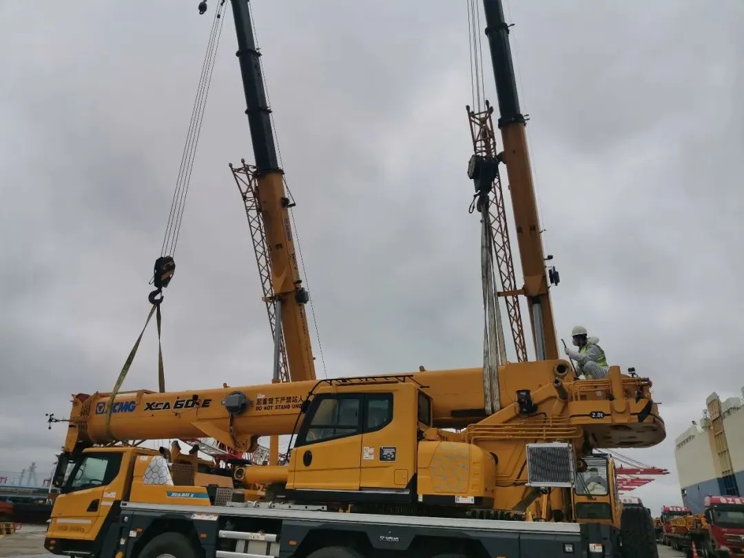 XCMG Official 60ton All Terrain Crane XCA60_E (Euro stage IV) for sale