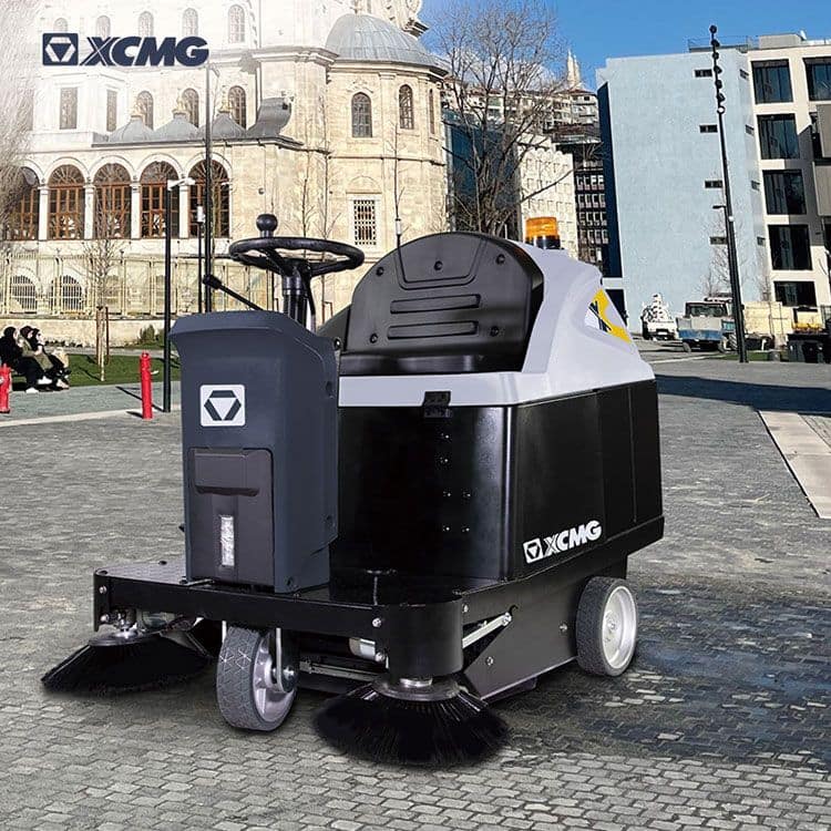 XCMG 100L efficient cleaning capacity ride-on floor sweeper