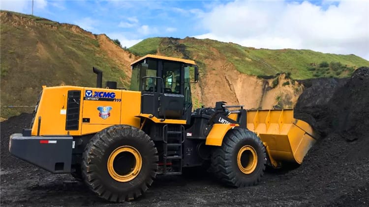 China XCMG 7 ton Hydraulic Wheel Loader LW700HV with Factory Price