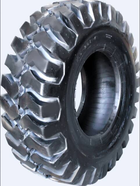 OFF-THE-ROAD TYRE L-4 PATTERN