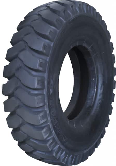 OFF-THE-ROAD TYRE T-17 PATTERN