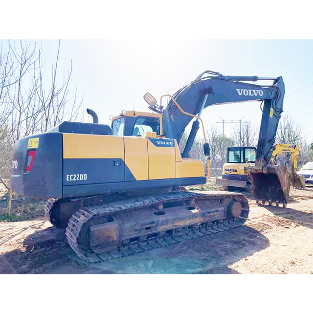 VOLVO EC200 Used Tracked Excavator For Sale