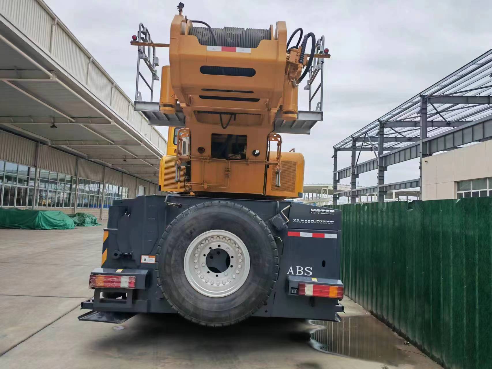 XCMG Used Lifting Equipment Crane 230 Ton XCA230C All Terrain Crane