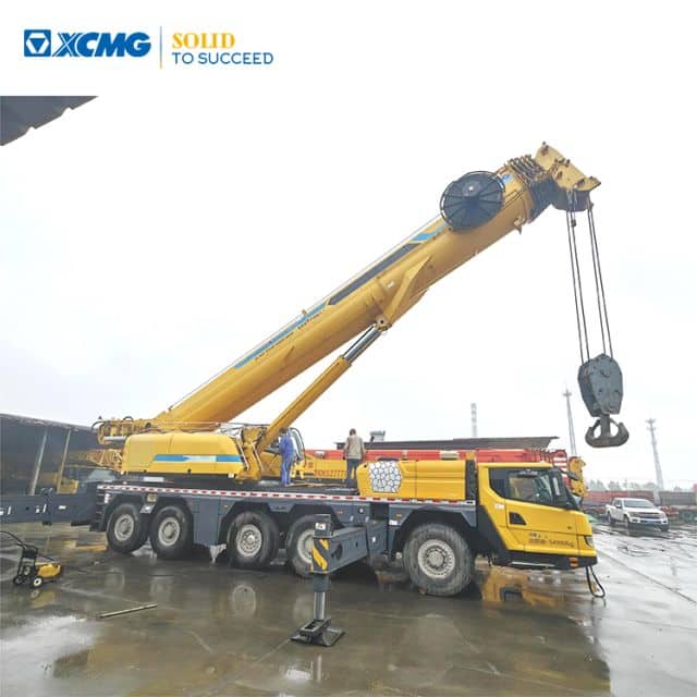 XCMG All Terrain 220ton XCA220 2021 Used Truck Cranes For Sale