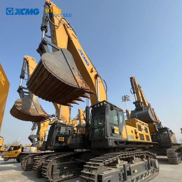 XCMG used Heavy Crawler Excavator in Mine XE950DA