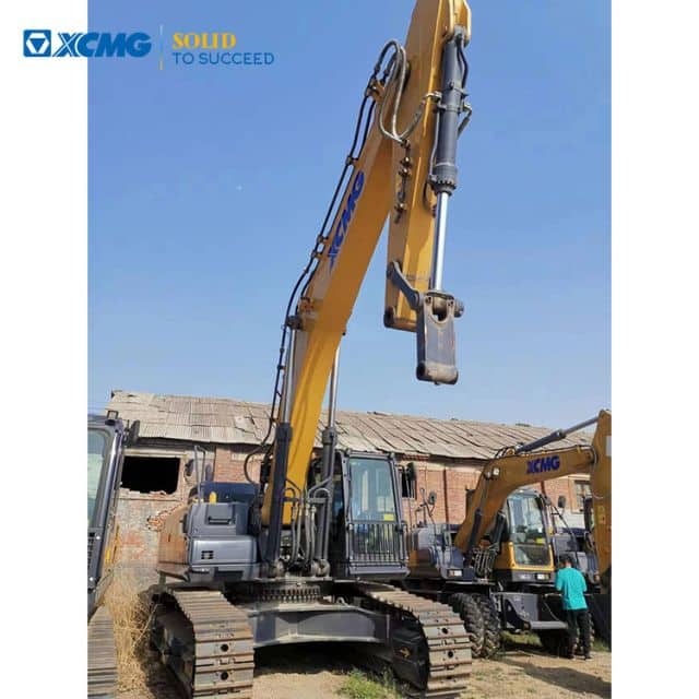 XCMG 2018 year Official second hand Excavator XE490D price