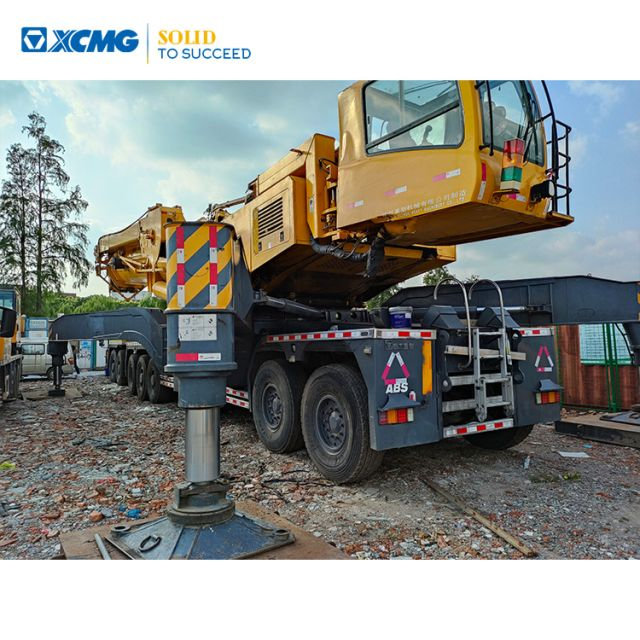 XCMG 2015 year used all terrain crane QAY650 price list